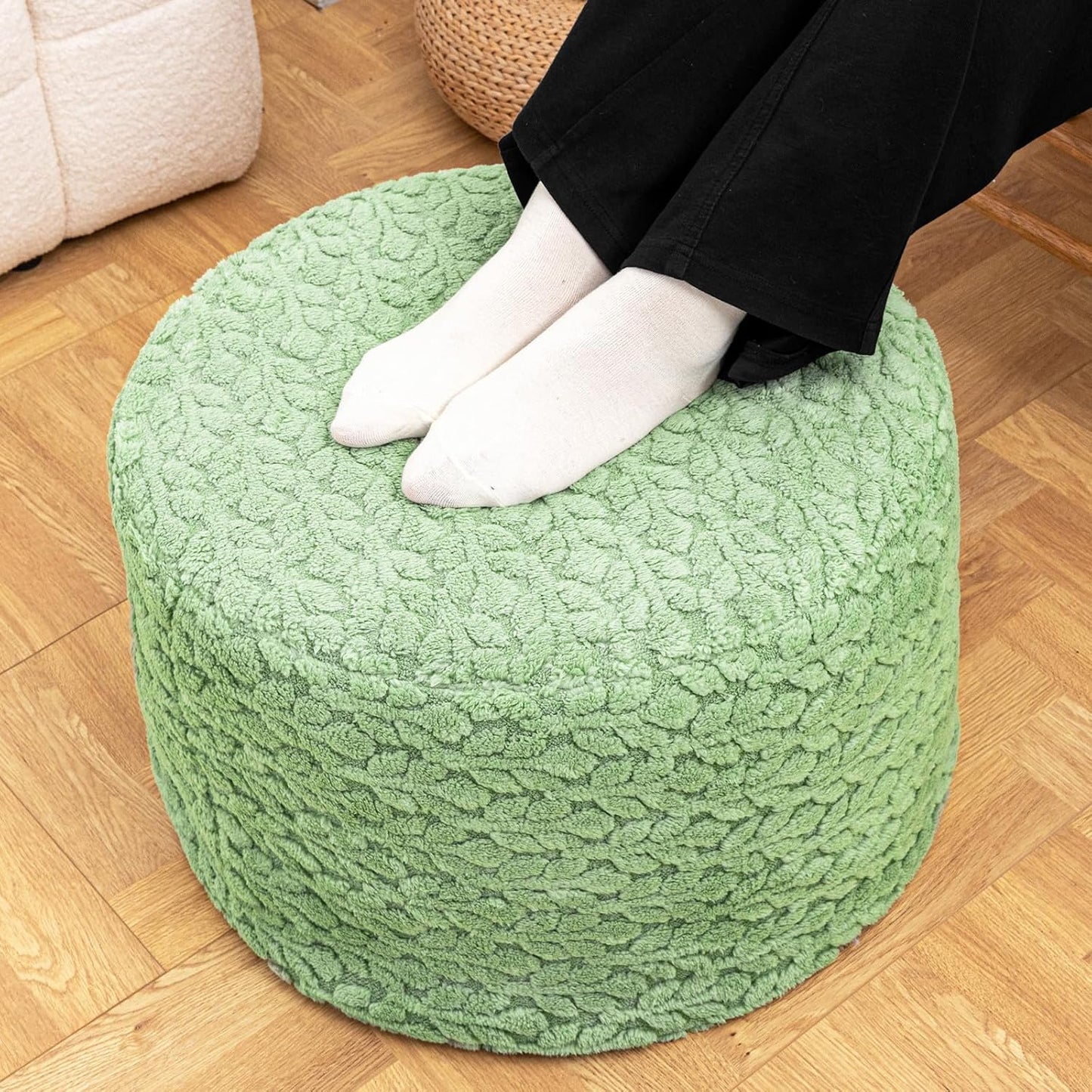 Round Pouf Ottoman 20 x 20 x 14 Inches Boho Poof Home Decor Floor Pouffe Ottoman Foot Rest for Couch Sofa Bean Bag Chairs Living Room Bedroom (Green)