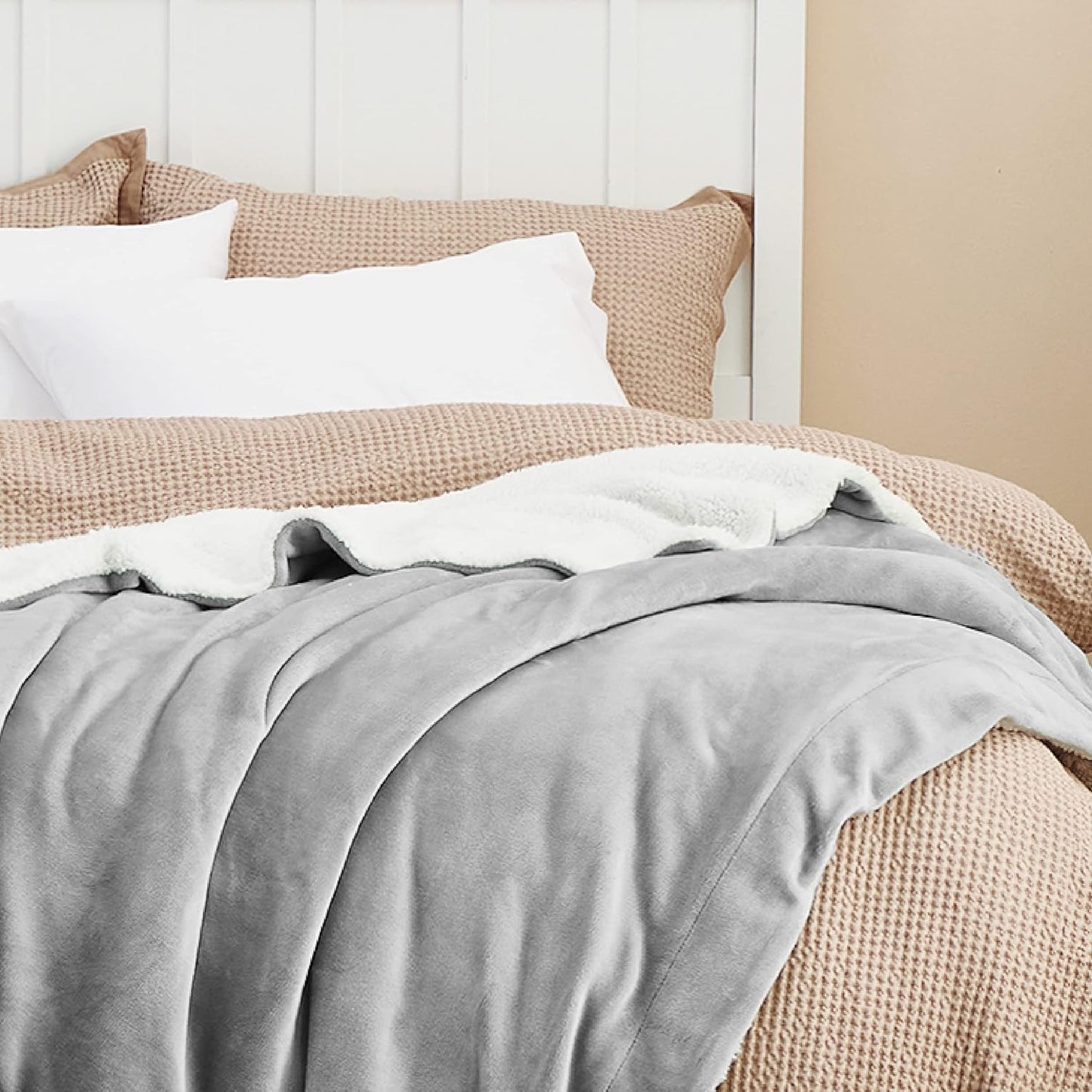 Bedsure GentleSoft Sherpa Fleece Throw Blanket for Couch, Non-Heated, Thick & Warm Cozy Blanket for Winter, Soft Fuzzy Plush Throw Gifts for Women and Men, Grey, 50x60 Inches
