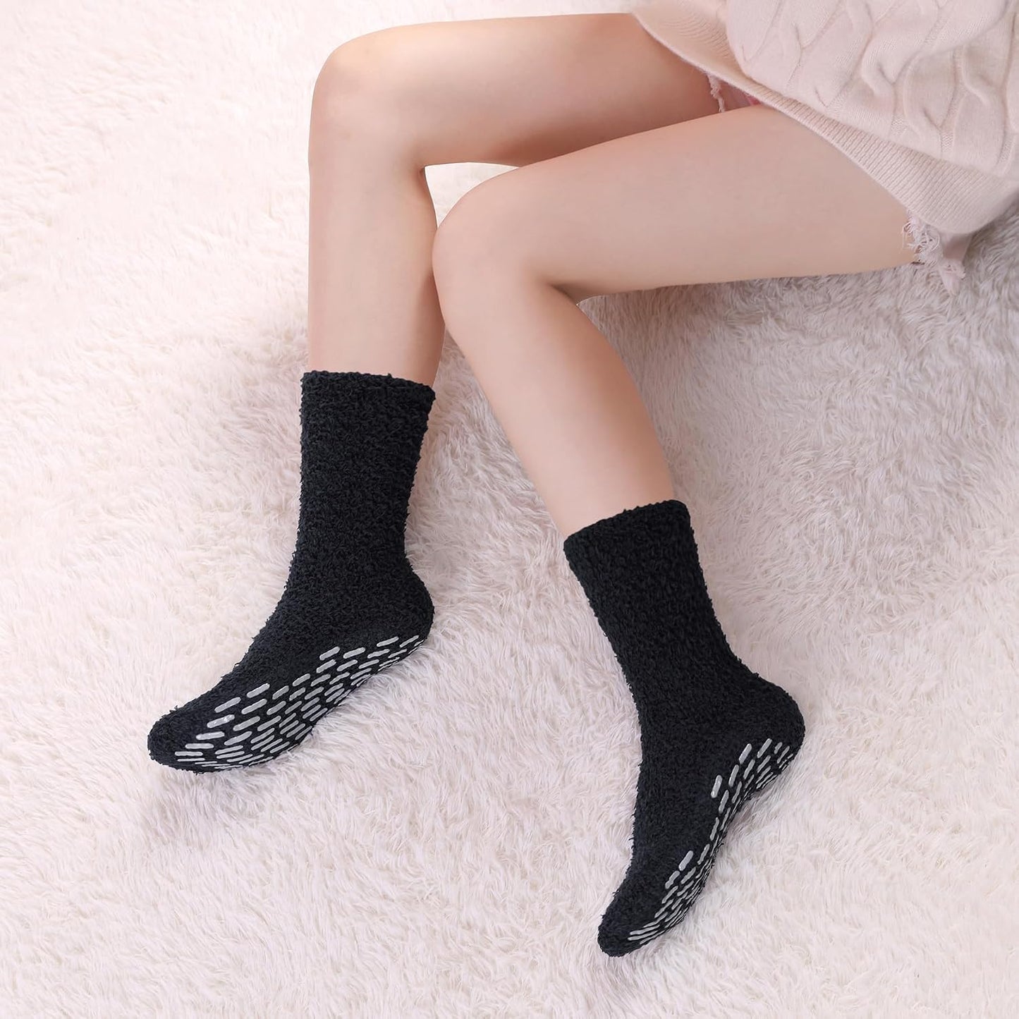 LINEMIN Non-Slip Fuzzy Socks for Women - Cozy Hospital Soft Fluffy Socks With Grips - Winter Warm Slipper