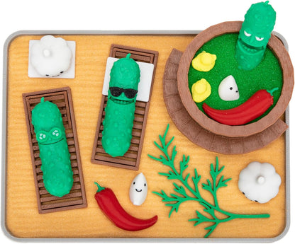Stylor Pickle Zen Garden Office Desk Decor - Mini Decorative Therapy Sand Tray with Pickle Figurines and Wooden Barrel, Humorous Funny Stress Relief Gift Kit