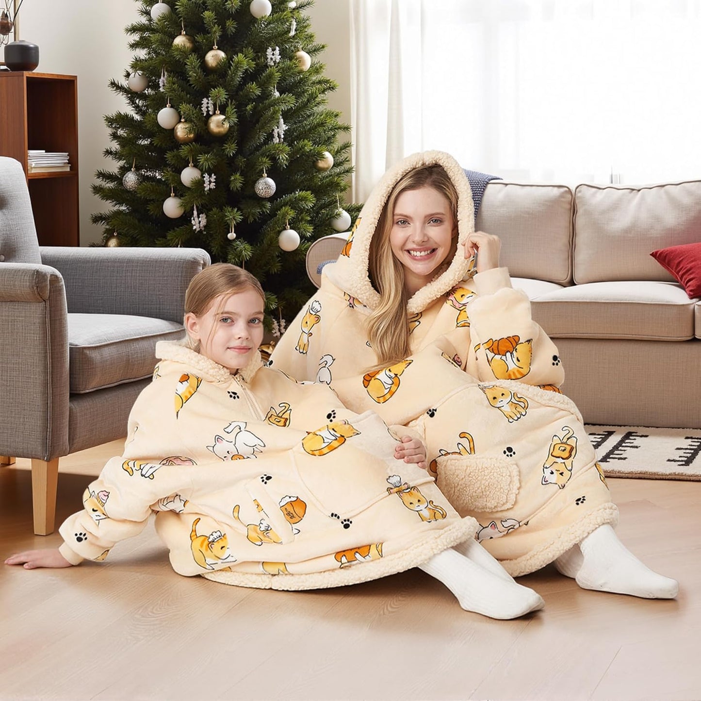 Giggling Getup Wearable Blanket Hoodie for Adults Gifts for Teen Girls Sister Women Sherpa Fleece Printed Hooded Blanket Sweatshirt Warm Cozy with Pocket & Sleeves Beige Cat