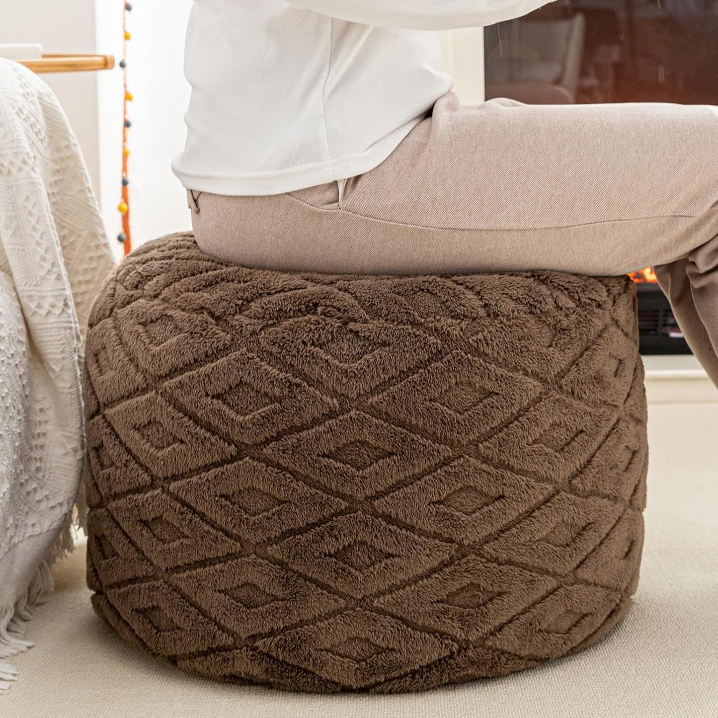 Round Pouf Ottoman 20 x 20 x 14 Inches Boho Poof Home Decor Floor Pouffe Ottoman Foot Rest for Couch Sofa Bean Bag Chairs Living Room Bedroom (Green)
