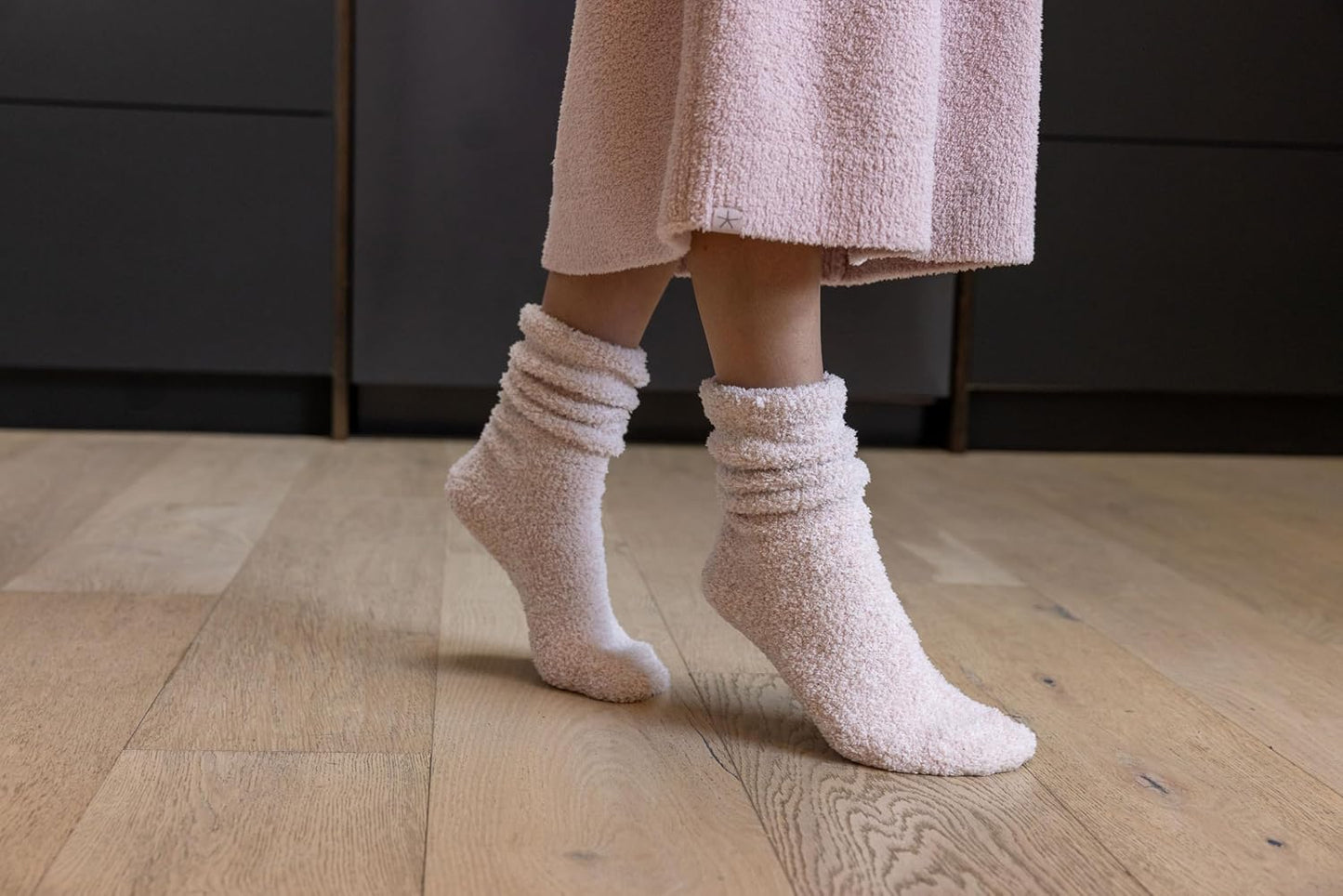 BAREFOOT DREAMS THE COZYCHIC HEATHERED WOMEN'S SOCKS