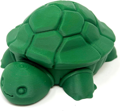 Munnygrubbbers - Mini Desktop Turtle Sand Box - 6 x 6 in - Stress Relief - Made in USA - Includes Moldable Play Sand and Mini Tool - Novelty Gift - Desktop Decor - Zen Garden - (Green)