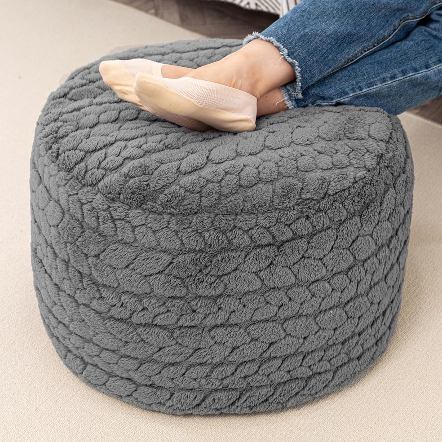 Round Pouf Ottoman 20 x 20 x 14 Inches Boho Poof Home Decor Floor Pouffe Ottoman Foot Rest for Couch Sofa Bean Bag Chairs Living Room Bedroom (Green)