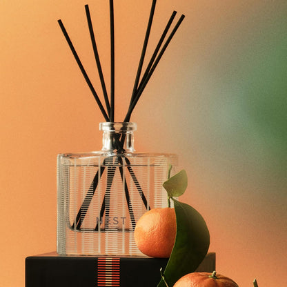 NEST New York Reed Diffuser, Bamboo - 5.9 fl oz - Fragrance for Up to 90 Days - Reusable, Refillable Glass Holder - Includes 8 All-Natural Reed Sticks - Flame Free