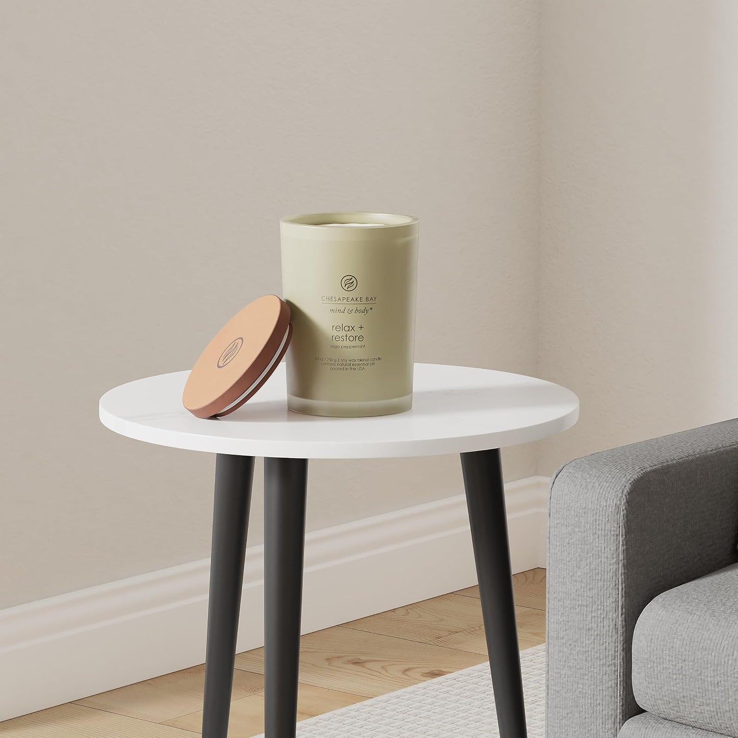 Chesapeake Bay Candle Scented Candle Serenity + Calm (Lavender Thyme) Coffee Table Home Décor