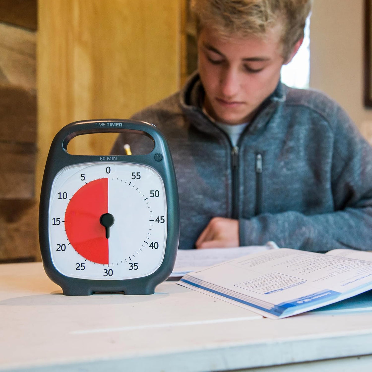 TIME TIMER PLUS 5 Minute Desk Visual Timer - Countdown Timer with Portable Handle for Classroom, Office, Homeschooling, Study Tool with Silent Operation (White)
