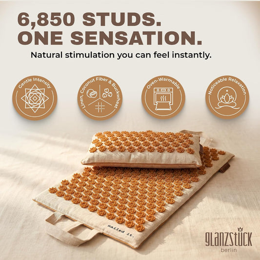 Glanzstück Berlin® Acupressure Mat and Pillow Set Original - 6,850 Flower Tips for Balanced Stimulation, Linen Cover, Coconut Fiber Fill, Carry Bag - 28" x 16.5" Massage Mat for Back, Neck & Feet