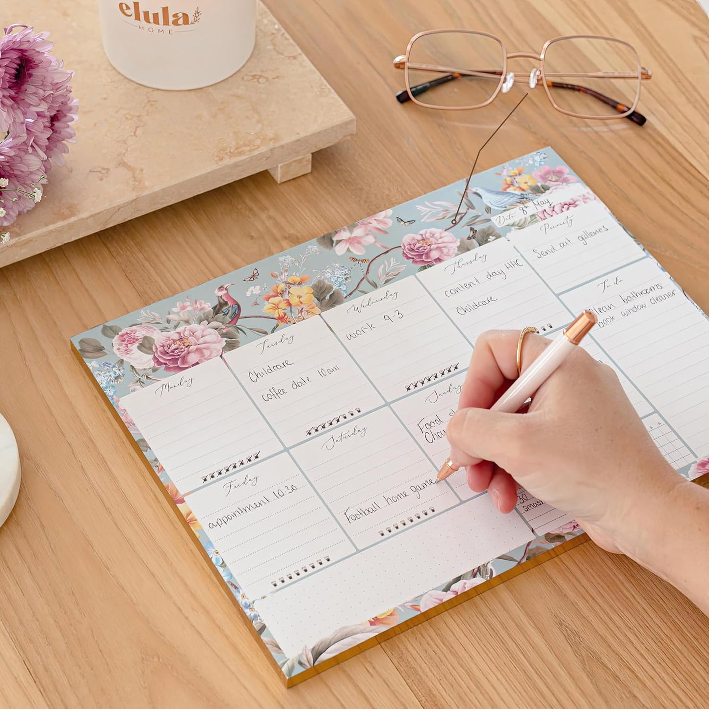 Peachly Desktop Weekly Planner Notepad | 60 Undated Tear-Off Pages | Schedule Daily To-Do Lists | Increase Your Productivity In Less Than 5 Minutes A Week | Achieve Your Goals | Peach and Mint Fern