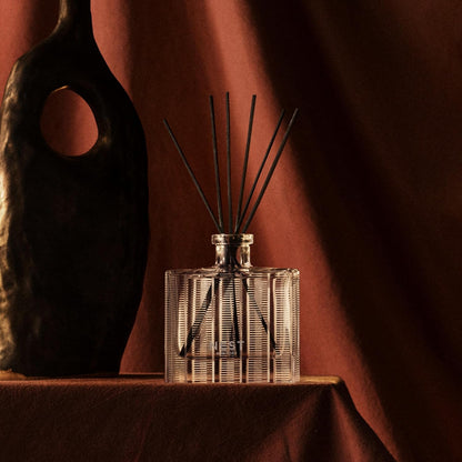 NEST New York Reed Diffuser, Bamboo - 5.9 fl oz - Fragrance for Up to 90 Days - Reusable, Refillable Glass Holder - Includes 8 All-Natural Reed Sticks - Flame Free