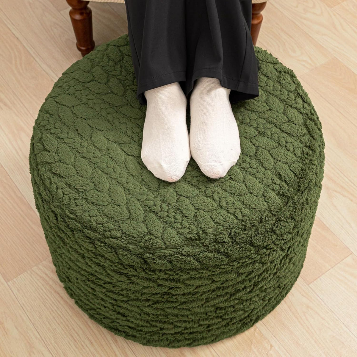 Round Pouf Ottoman Foot Stool 20x14In Ottoman Footrest for Couch Sofa Green