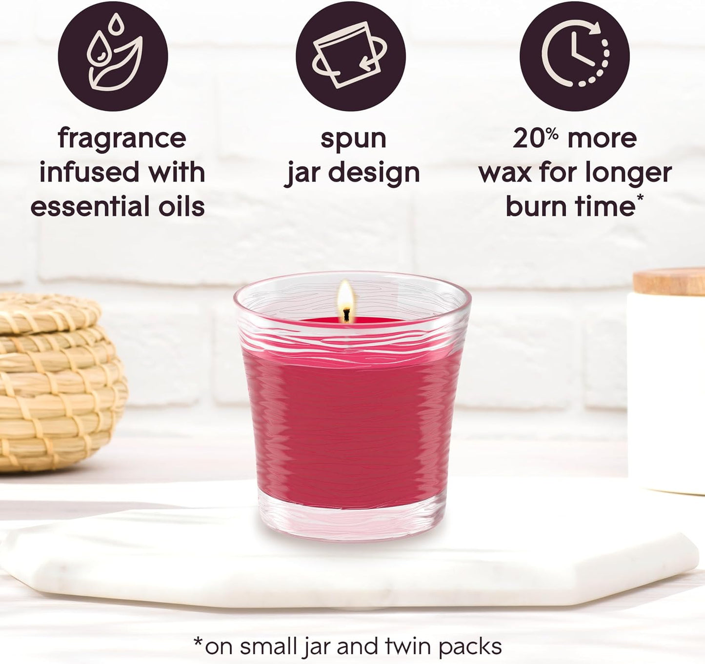 Glade 1-Wick Scented Candle Jar, Clean Linen, Air Freshener Infused with Essential Oils, 4.08 Oz, 2 Count