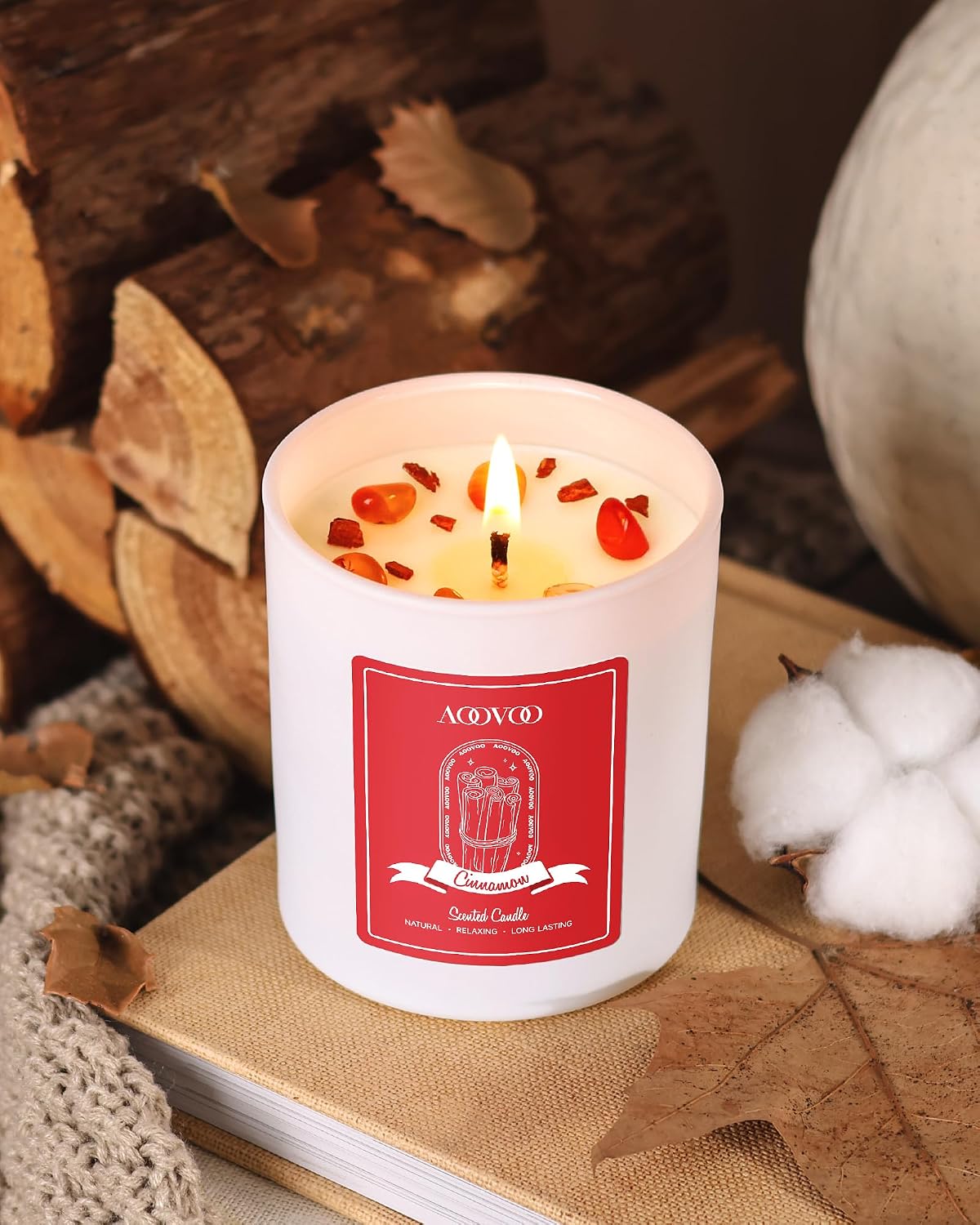 AOOVOO Lavender Scented Candles for Women - Aromatherapy Candle with Crystals Inside, 10oz Soy Candles for Home Scented, Birthday Gifts Mothers Day Candle for Women Mom