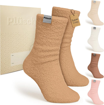 Plüsch Gift for Women – Ultra-Soft Cozy Cloud Socks in Kraft Envelope – Thoughtful Self-Care, Unique Birthday Gifts for Women