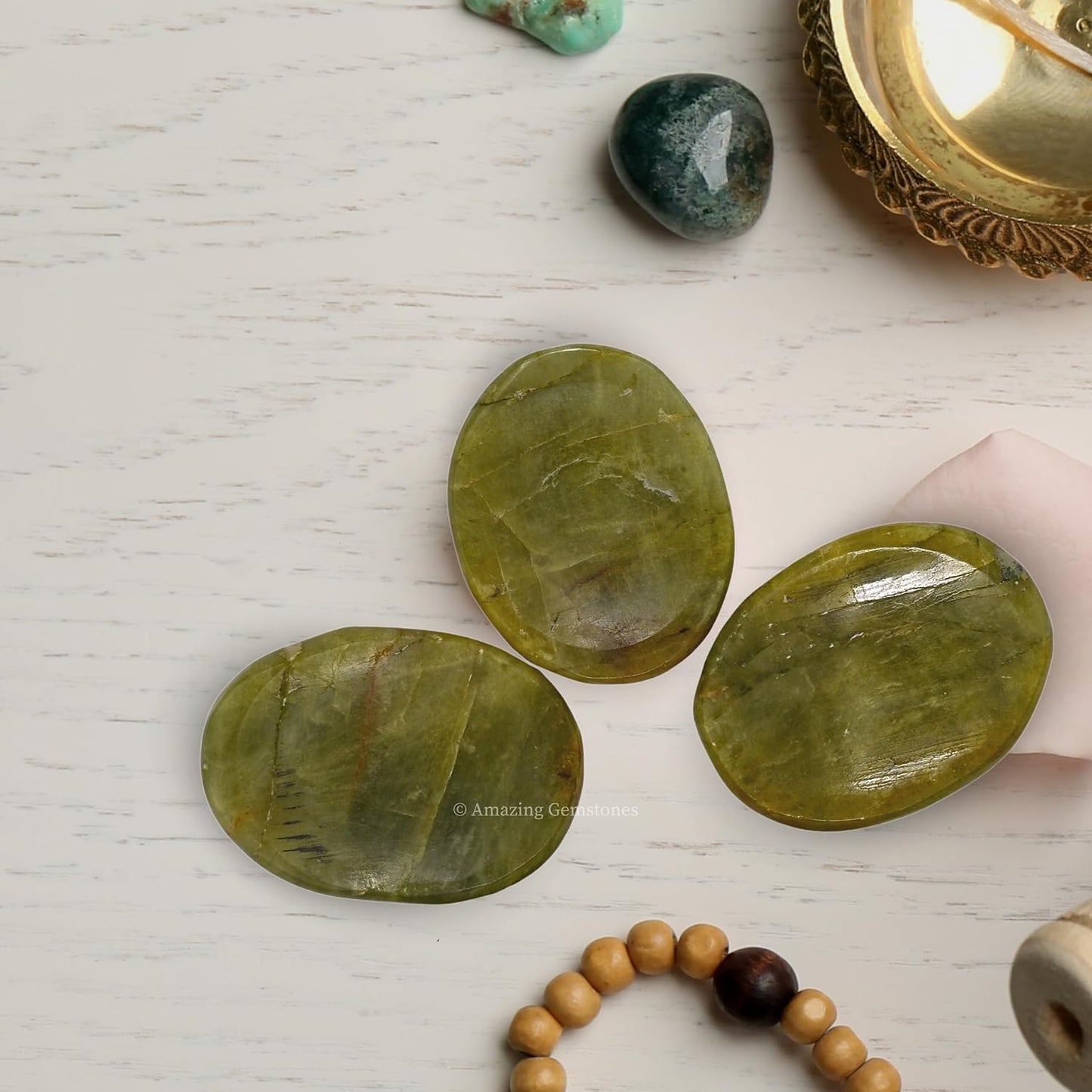 Amazing Gemstone Labradorite Thumb Worry Stone, Anxiety Stone, Healing Crystals - Piedra Crystal Fidget for Gift, Meditation, Calming, Relaxation, Stress Relief - Colors A