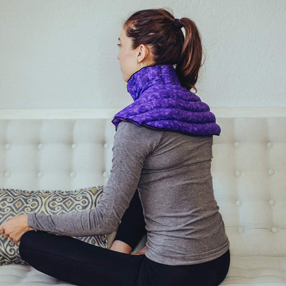 Weighted Microwavable Neck and Shoulder Wrap – Moist Heat Pack for Stiffness, Arthritis, Bursitis, Pain Relief & Relaxation – Natural Home Remedy