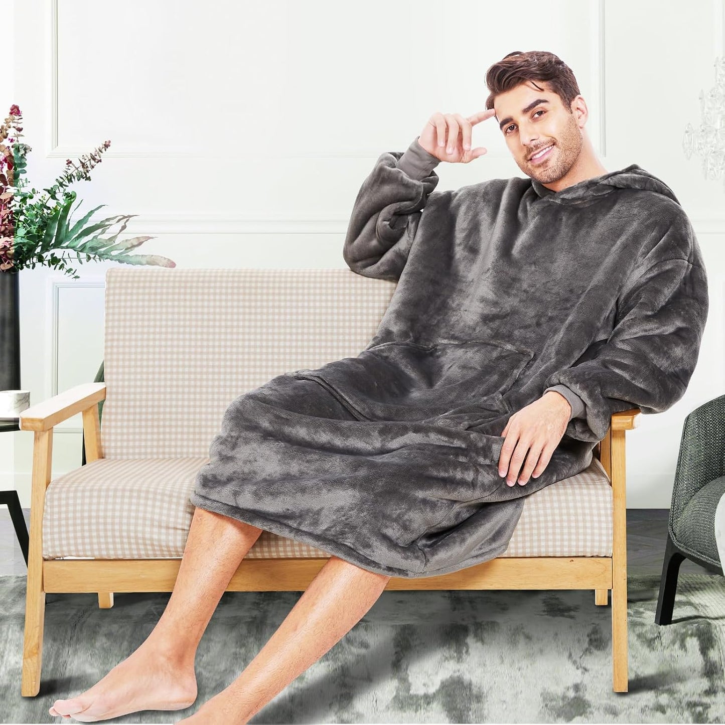 THREE POODLE Wearable Blanket Hoodie for Women, Oversized Sherpa Sweatshirt Blanket for Adults Men, Cozy Hooded Blankets, Gifts for Teen Girls Women Mom Sister