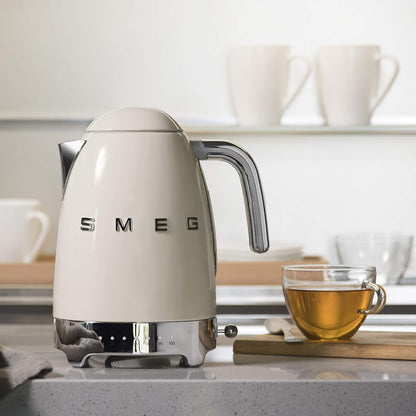 SMEG Variable Temperature Electric Kettle 1.7L (7 Cup), Stainless Steel Tea & Coffee Kettle, Fast Boil, Adjustable Temp 122°F–212°F, Keep Warm, Auto Shut-Off, 360° Base, Retro Style-Black