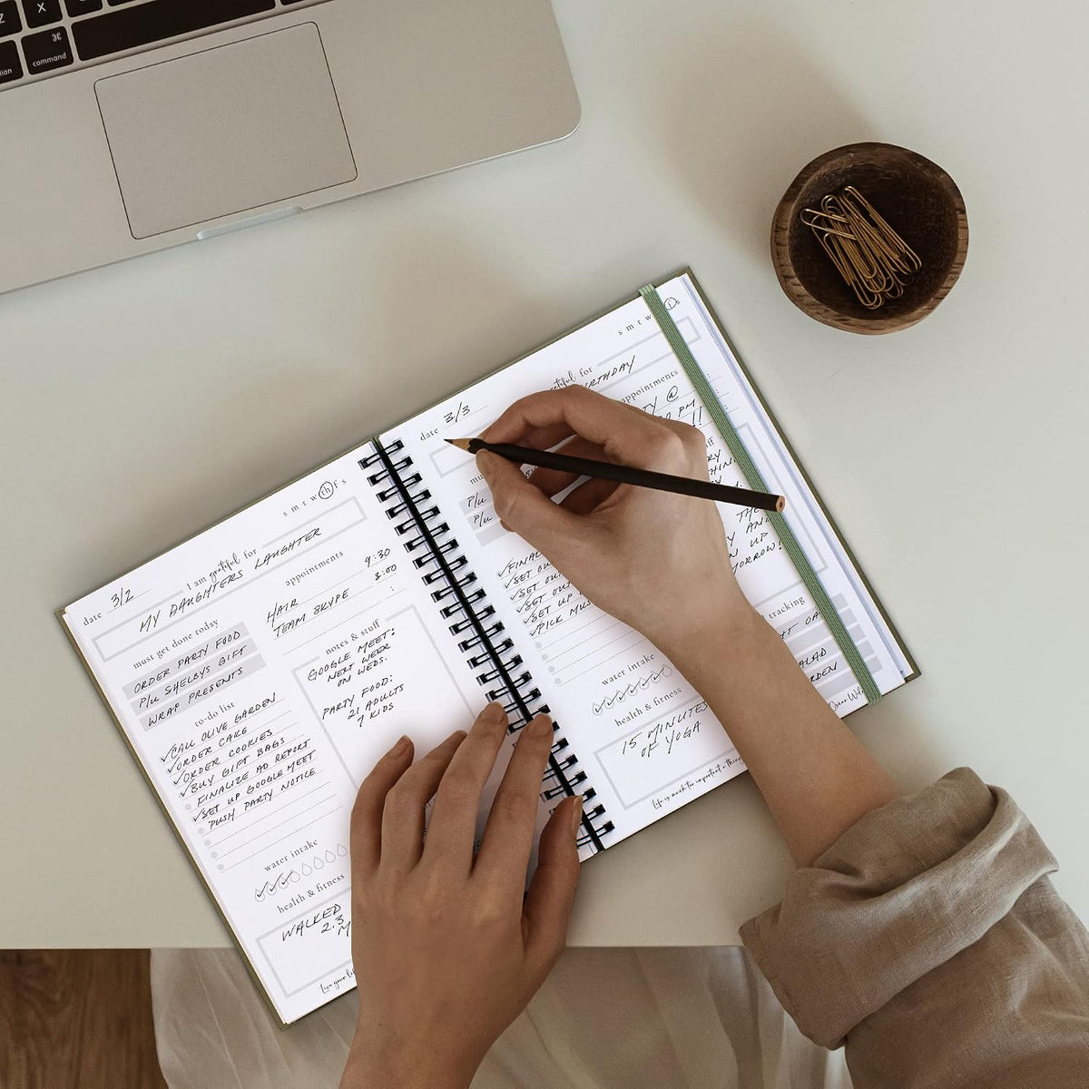 Beautiful To Do List Notebook - Aesthetic Undated ADHD Daily Planner Gift