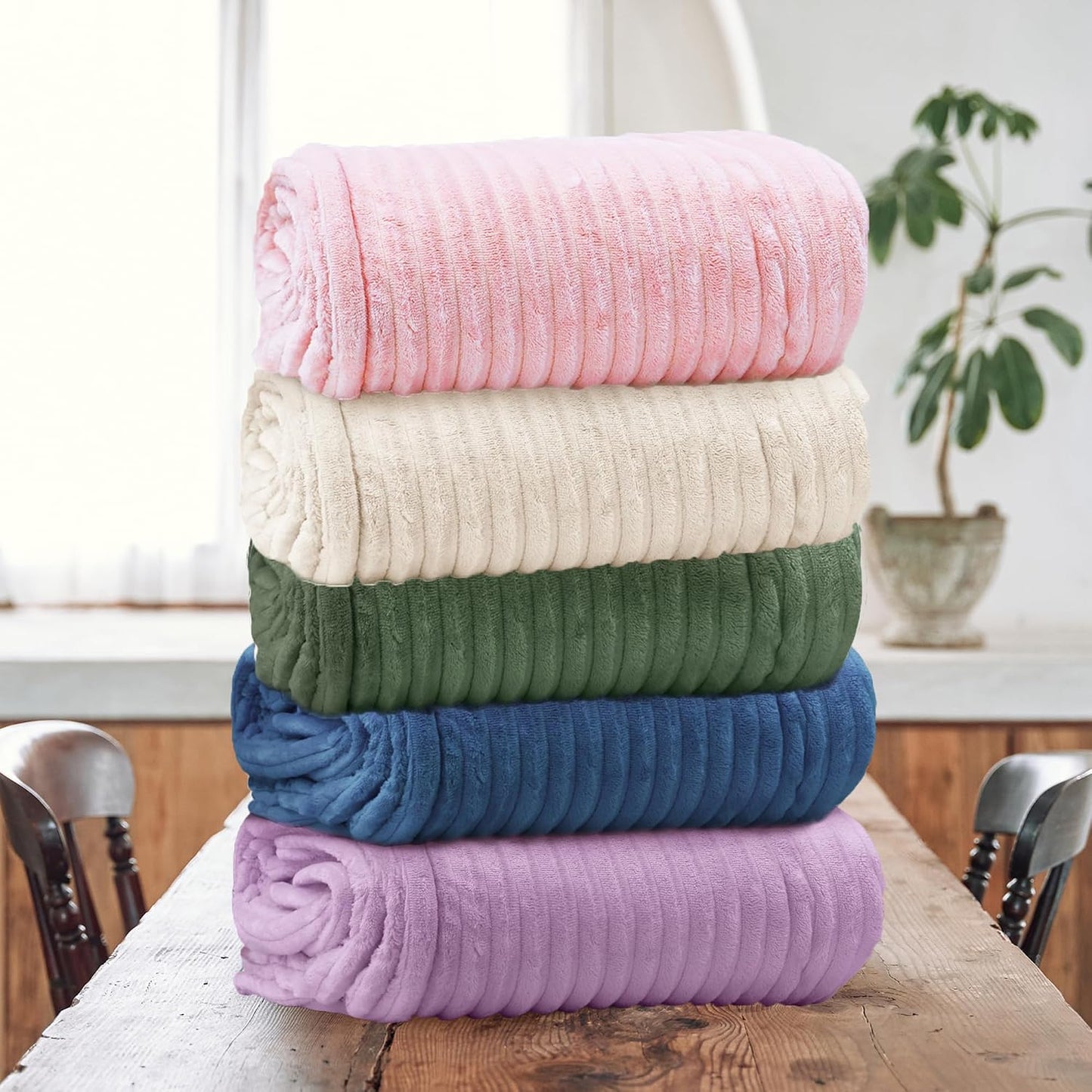 Texciting Heated Blanket Electric Blanket Throw 50''X60''-Heating Throw with 9 Heat Settings-2-10 Hours Auto Off,ETL Certified,Machine Washable (Green)