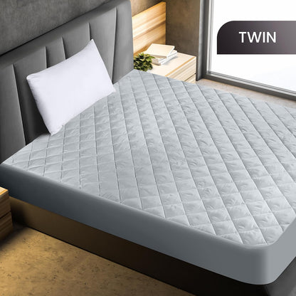 Quilted Fitted Mattress Pad, Queen Mattress Protector Topper with Deep Pocket Stretches up to 16 Inches, Machine Washable Mattress Cover by Utopia Bedding (White)