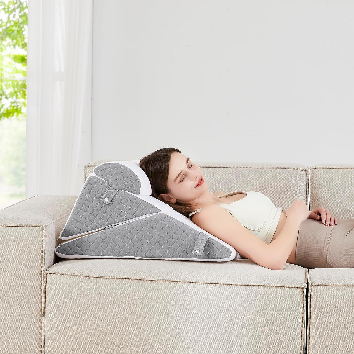 Premium Bed Wedge Pillow - Ergonomic Support for Sleeping, Post-Surgery, Acid Reflux Relief, and More - CertiPUR-US Certified Memory Foam - Removable Cover Included, Triangle, 24" x 22" x 7.5"
