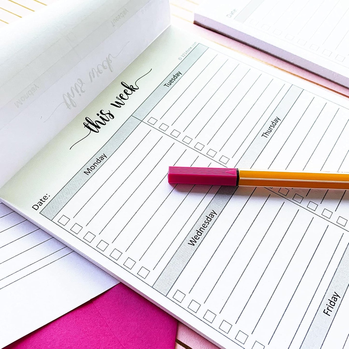 321Done Weekly Checklist Notepad, 5.5x8.5 Size Pad - 50 Tear-Off Sheets, Undated Monday-Sunday Schedule, Daily Task Planner for Home, Office & Student Use - Made in USA