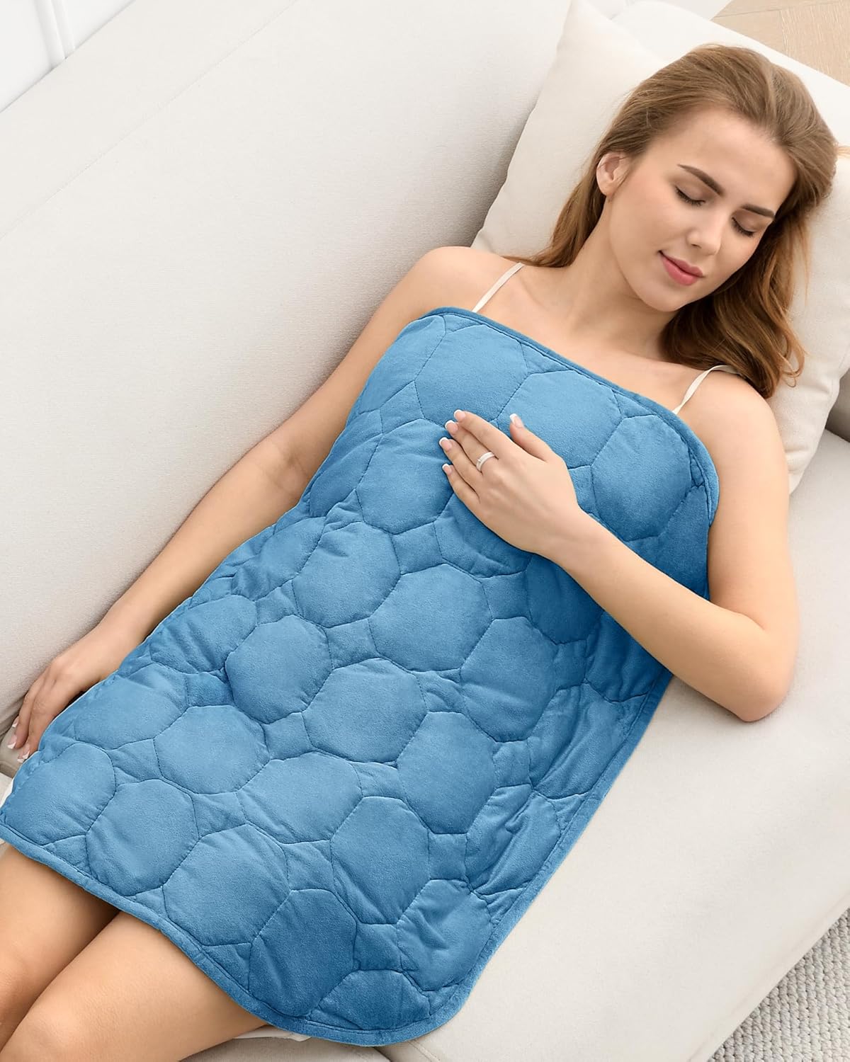 Cottonblue Weighted Lap Blanket 7lbs, Cozy Luxury Crystal Velvet Weighted Blanket for Adults, Small Weighted Blanket for Relaxation, Sleeping, Travel, Grey, 29" x 24"
