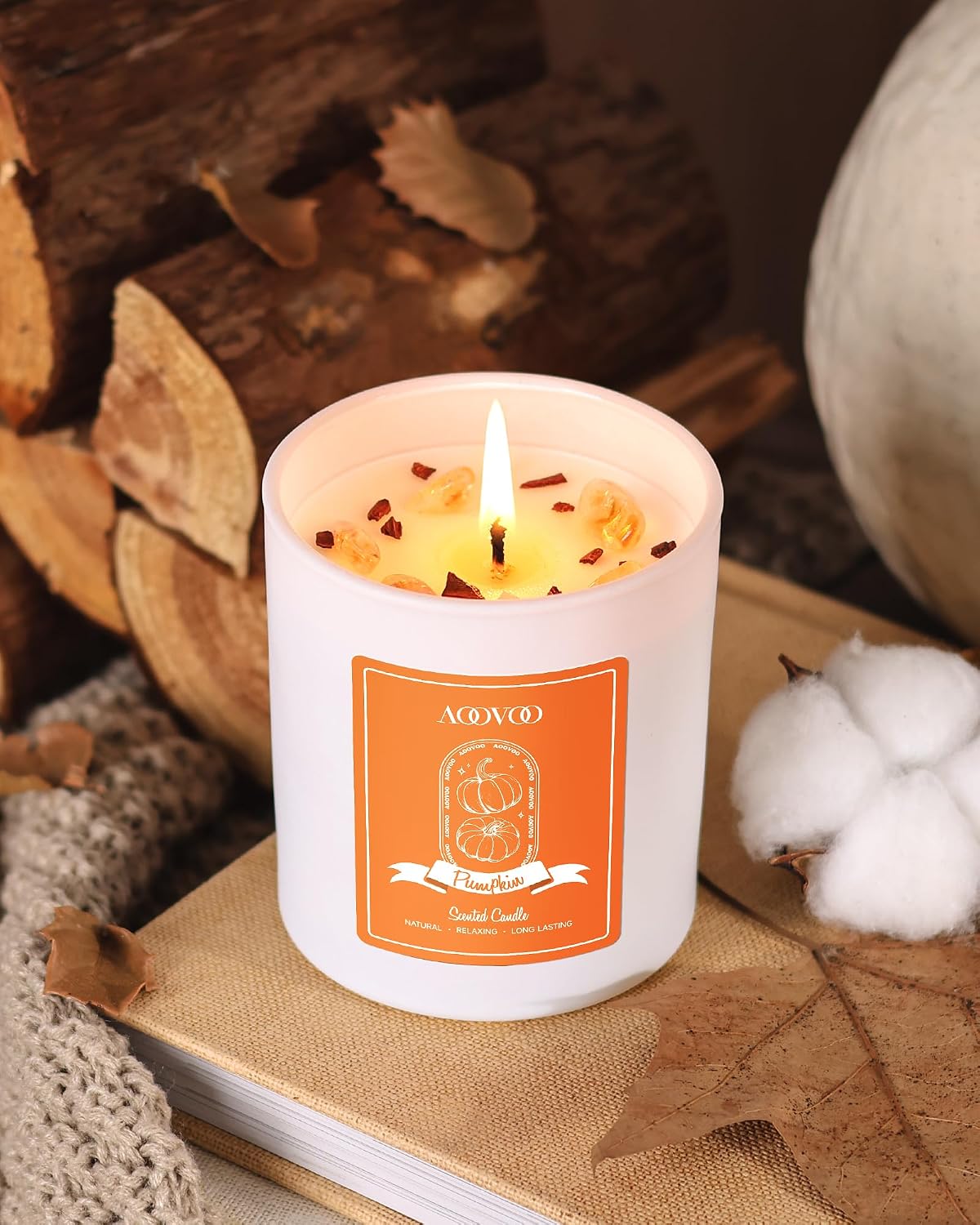 AOOVOO Lavender Scented Candles for Women - Aromatherapy Candle with Crystals Inside, 10oz Soy Candles for Home Scented, Birthday Gifts Mothers Day Candle for Women Mom