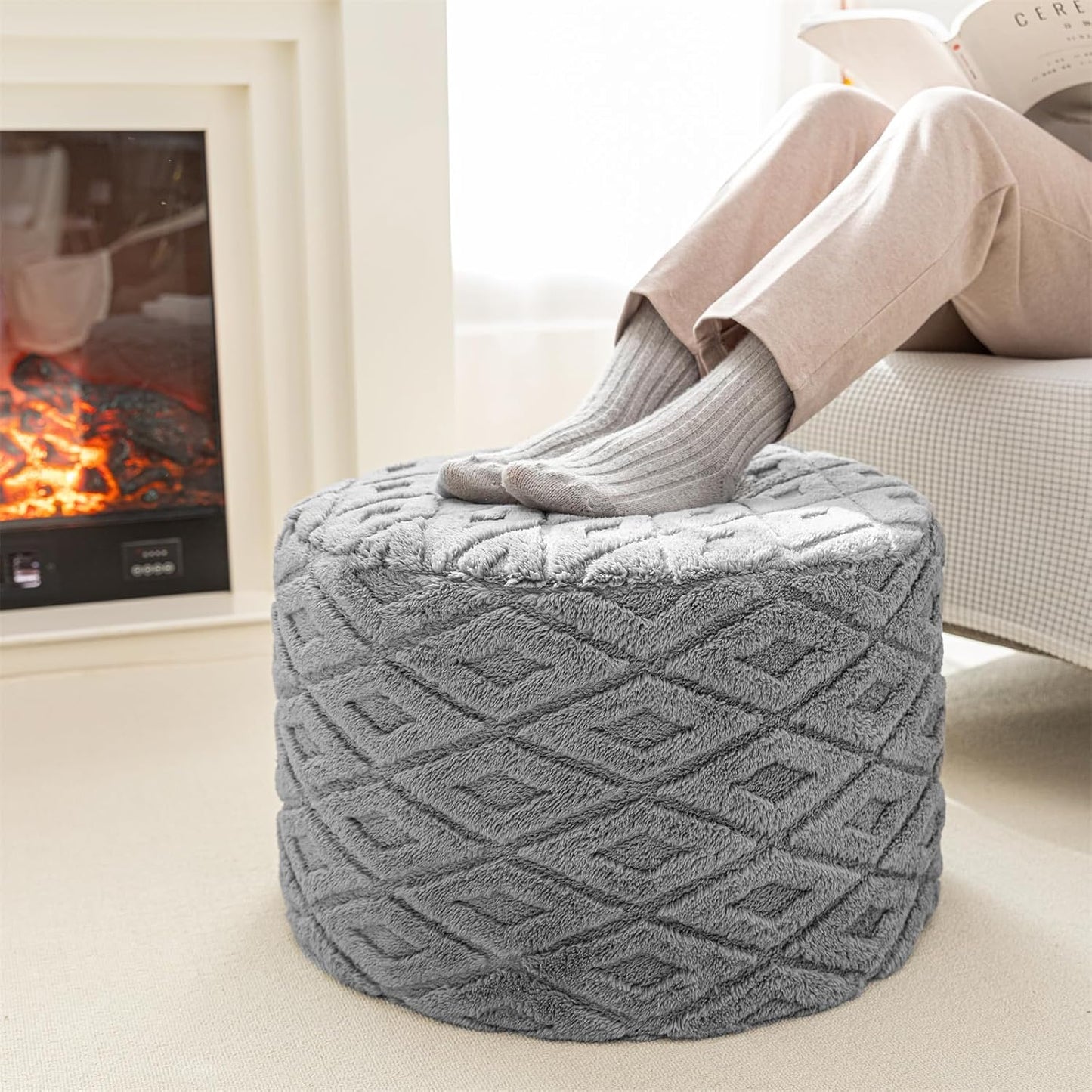 Round Pouf Ottoman 20 x 20 x 14 Inches Boho Poof Home Decor Floor Pouffe Ottoman Foot Rest for Couch Sofa Bean Bag Chairs Living Room Bedroom (Green)