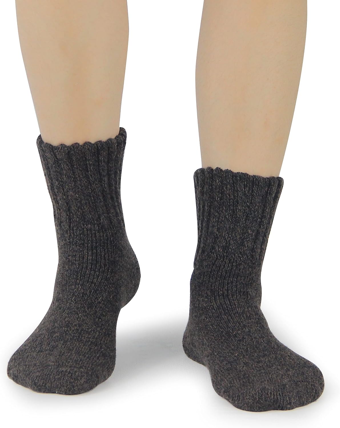BenSorts Women's Winter Boots Socks Thick Warm Cozy Crew Socks Solid Color Gifts