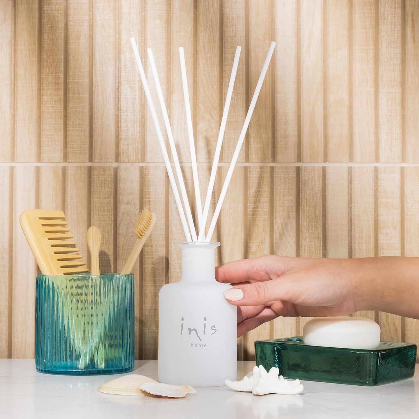 Inis the Energy of the Sea - Reed Diffuser Set with Fragrance Oil | Glass Bottle and Fibre Reeds, Clean Ocean Fresh Aquatic Home Fragrance for Living Room, Bathroom and Bedroom