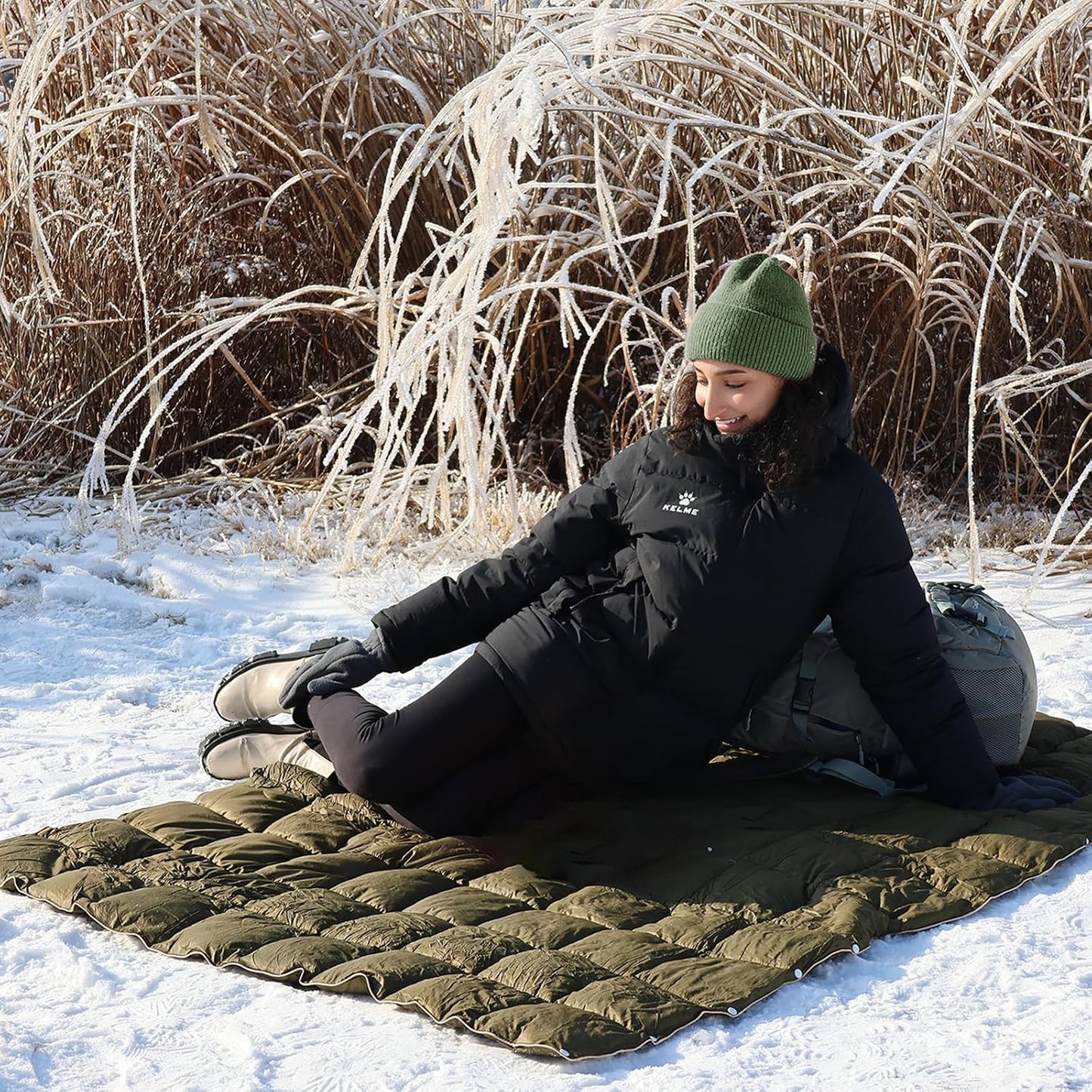 Mini Camping Blanket Lightweight Puffy Camp Blanket