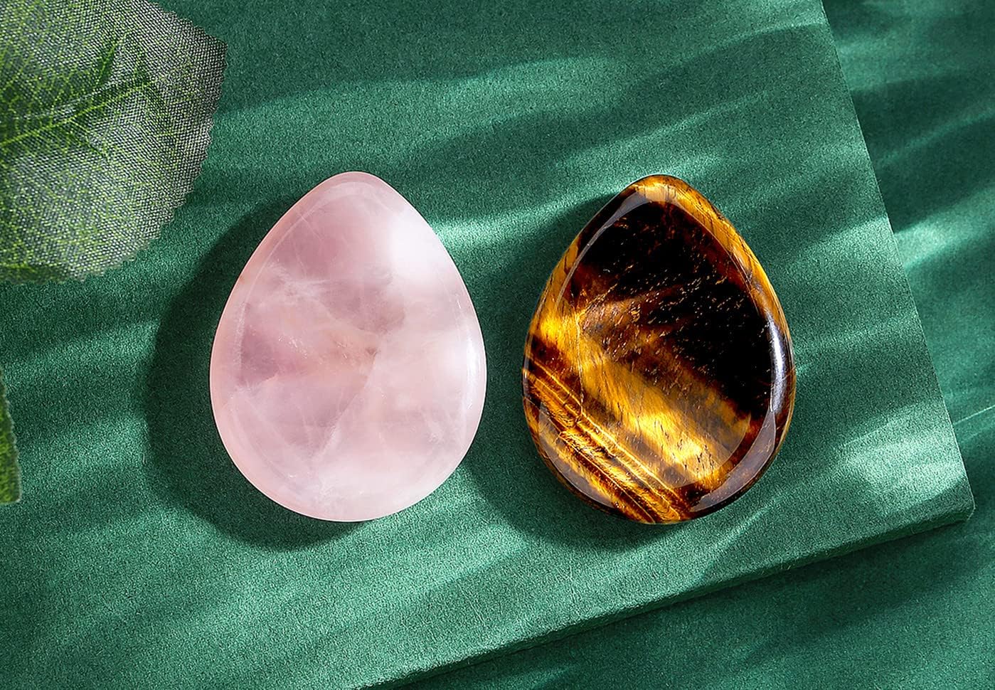 2PCS Worry Stone for Anxiety Tigers Eye Amethyst Healing Crystals Hand Thumb Stones Pocket Gemstones Meditation Accessories Oval Crystal Natural Relax Palm Stone Anxiety Relief Items Stocking Stuffers