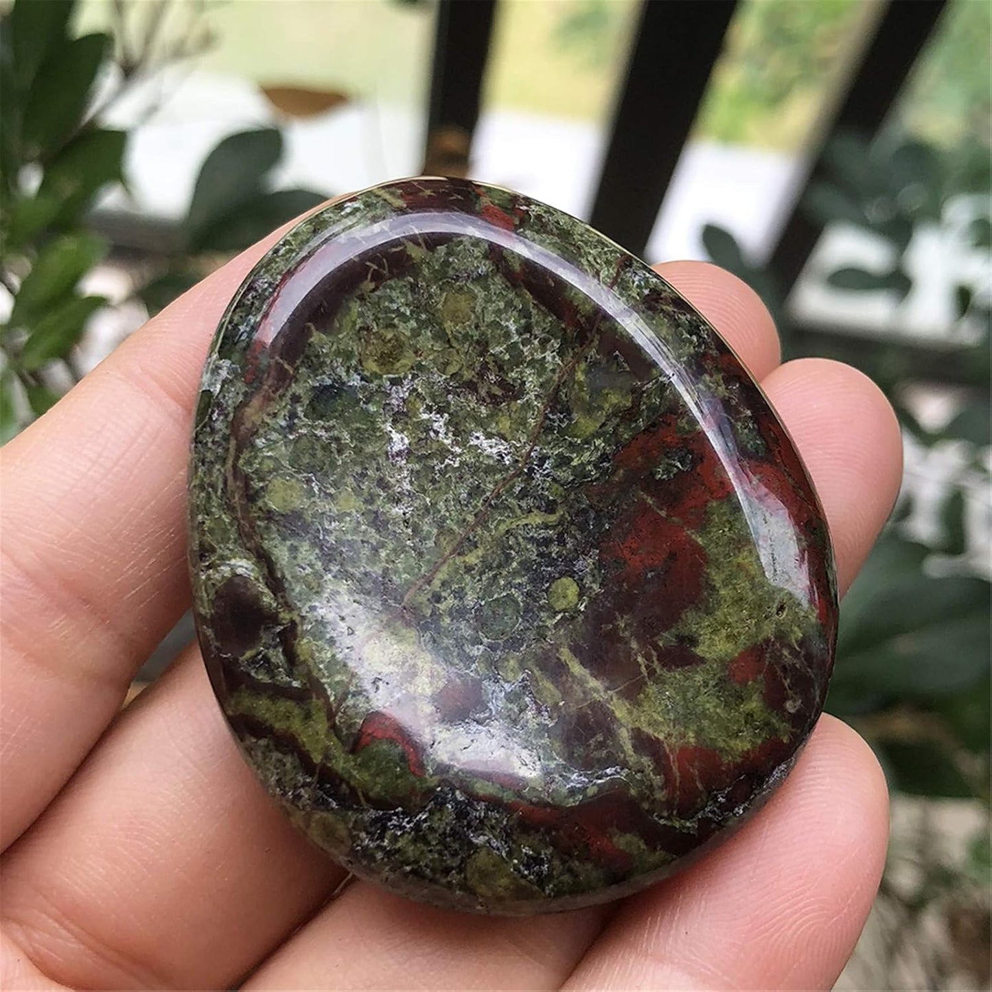 Fekuar Natural Moonstone Crystal Thumb Worry Stone, Hand Carved Healing Crystal Teardrop Pocket Worry Stones for Anxiety Stress Relief Meditation