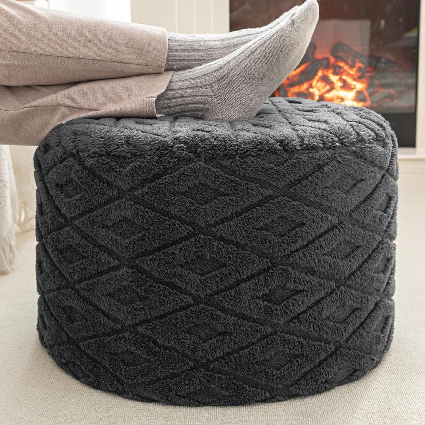 Round Pouf Ottoman 20 x 20 x 14 Inches Boho Poof Home Decor Floor Pouffe Ottoman Foot Rest for Couch Sofa Bean Bag Chairs Living Room Bedroom (Green)