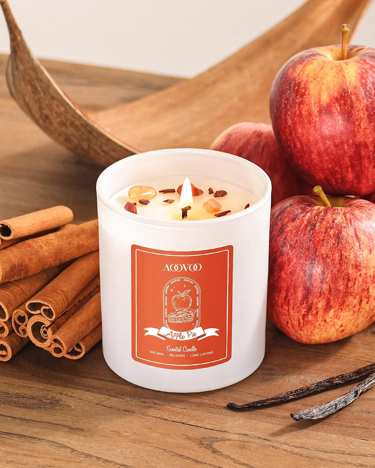 AOOVOO Lavender Scented Candles for Women - Aromatherapy Candle with Crystals Inside, 10oz Soy Candles for Home Scented, Birthday Gifts Mothers Day Candle for Women Mom