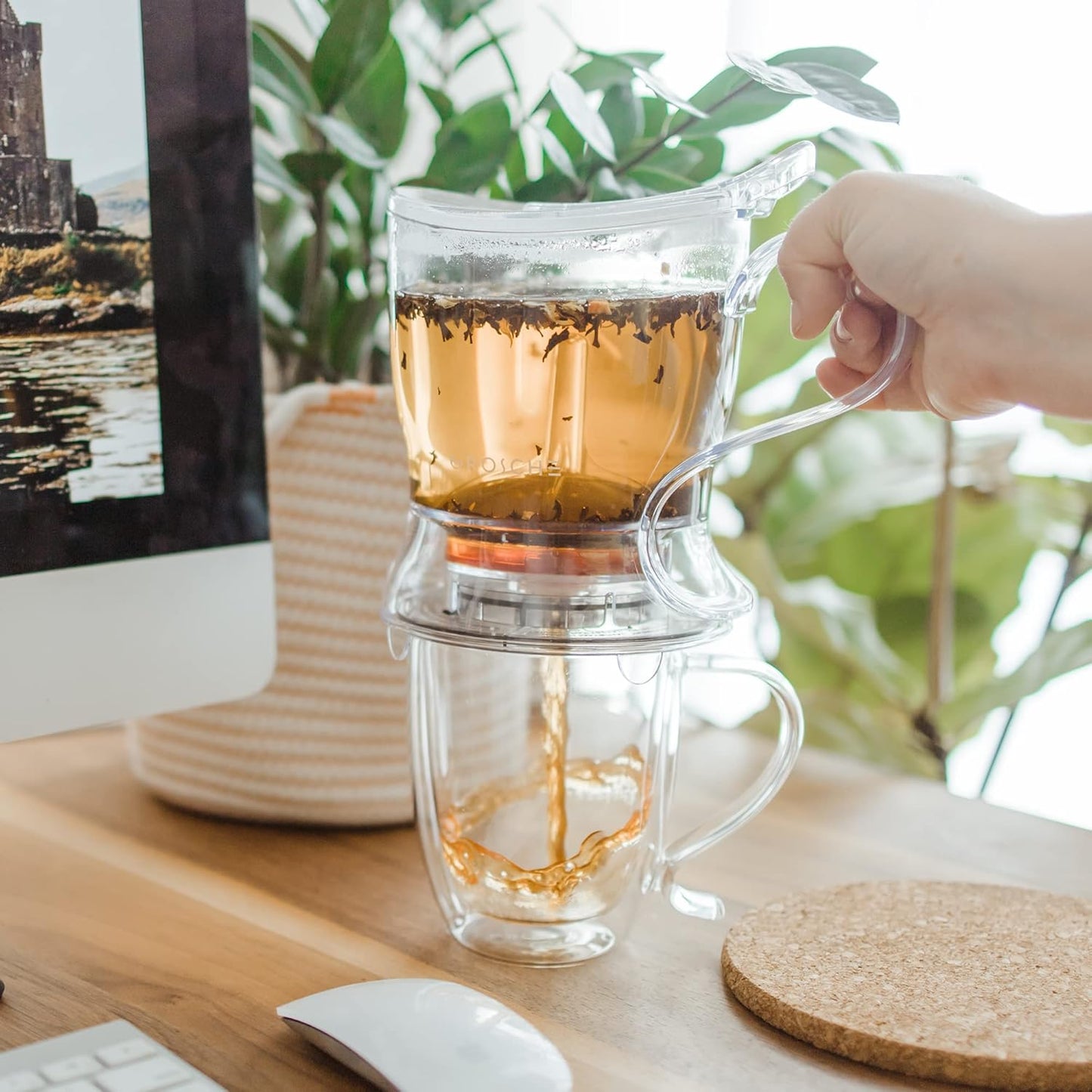 GROSCHE Aberdeen Tea Infuser Teapot & Smart Tea Maker - BPA-Free, Drip-Free Design | Coaster | Easy Brew | Easy Clean Steeper | Loose Leaf Brewing - Stylish Design | 17.7 oz - 525 ml - Black