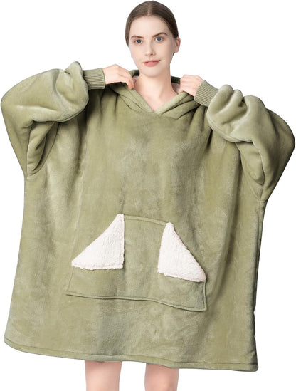Touchat Wearable Blanket Hoodie, Oversized Sherpa Blanket Sweatshirt with Hood Pocket and Sleeves, Super Soft Warm Plush Hooded Blanket for Adult Women Men, One Size Fits All (Pink)