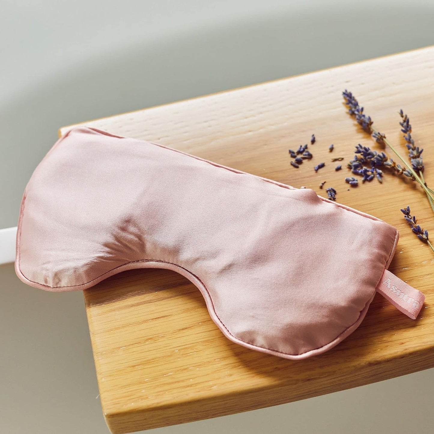 ASUTRA Silk Eye Pillow for Sleep, Black - Filled w/Lavender Buds & Flax Seeds, Weighted Eye Mask, Meditation & Light Blocking Blindfold, Cooling Gel Mask Included
