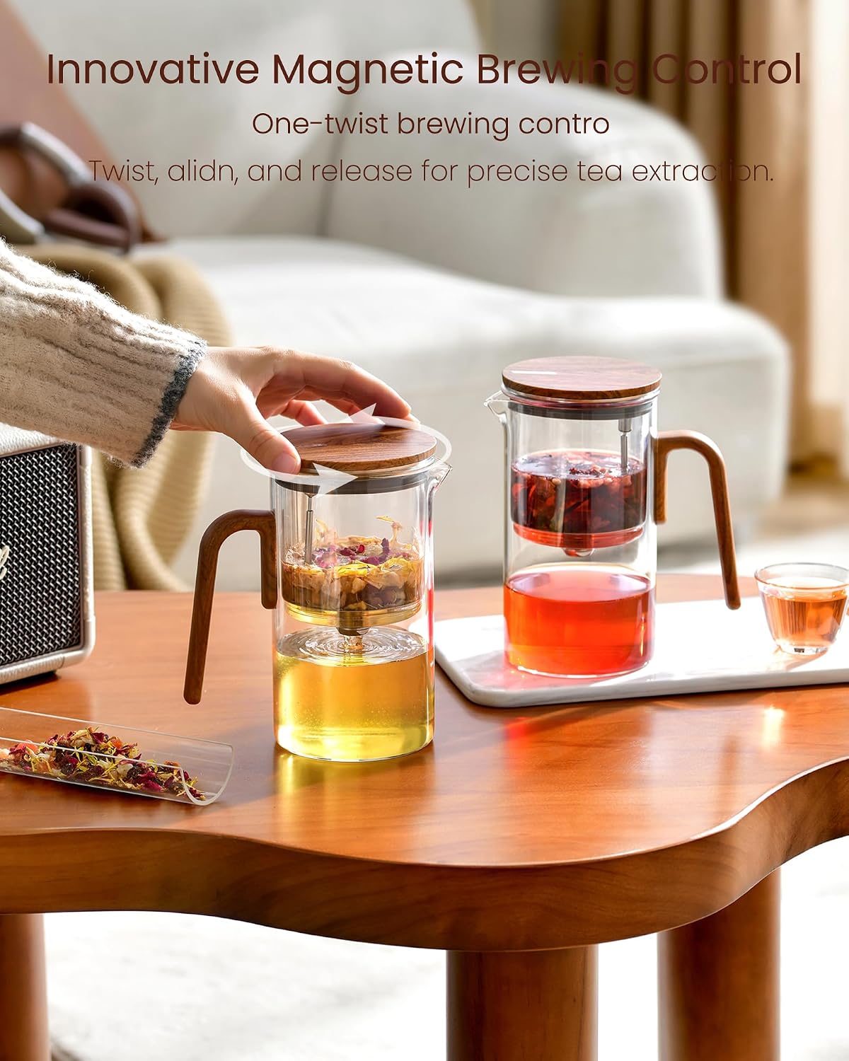 ZENS Magnetic Tea Pot, Enchanted Glass Teapot with Infuser and Magnetic Suction Lid for Mess-Free Loose Tea Diffusers, Walnut Wood Handle, Tea Lovers Gifts