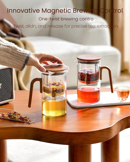 ZENS Magnetic Tea Pot, Enchanted Glass Teapot with Infuser and Magnetic Suction Lid for Mess-Free Loose Tea Diffusers, Walnut Wood Handle, Tea Lovers Gifts