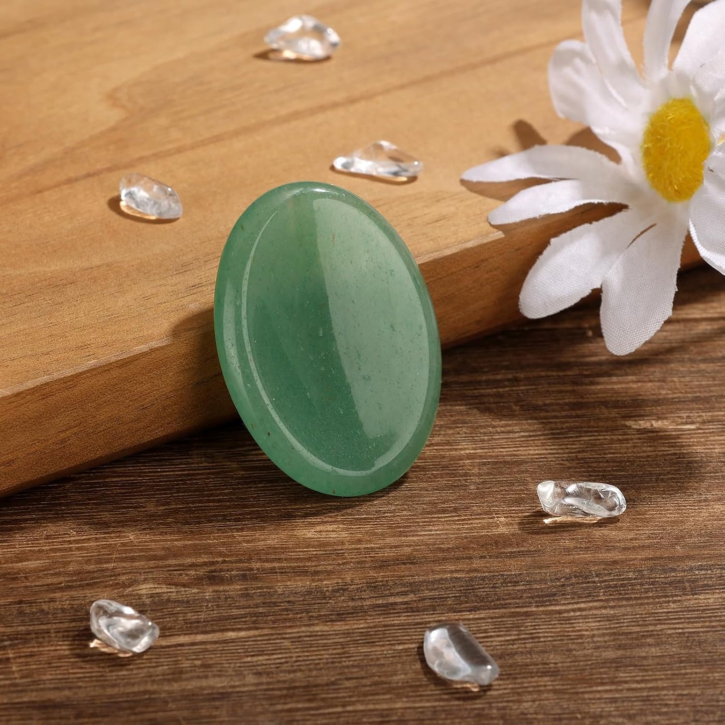 6PCS Thumb Worry Stone for Anxiety Healing Crystals Sets, Hand Carved Crystals and Healing Stones, Meditation Crystal Reiki Natural Relax Palm Stone for Anxiety Therapy Relief