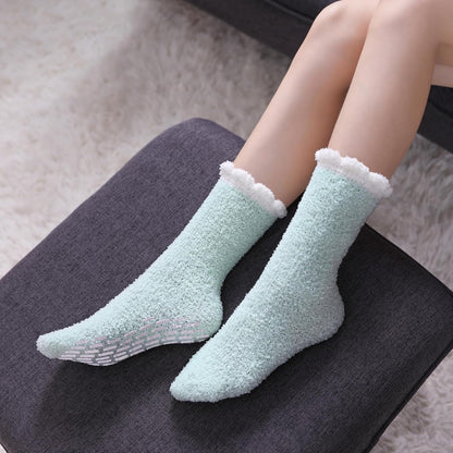 LINEMIN Non-Slip Fuzzy Socks for Women - Cozy Hospital Soft Fluffy Socks With Grips - Winter Warm Slipper
