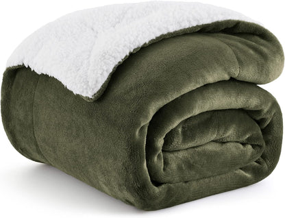Bedsure GentleSoft Sherpa Fleece Throw Blanket for Couch, Non-Heated, Thick & Warm Cozy Blanket for Winter, Soft Fuzzy Plush Throw Gifts for Women and Men, Grey, 50x60 Inches