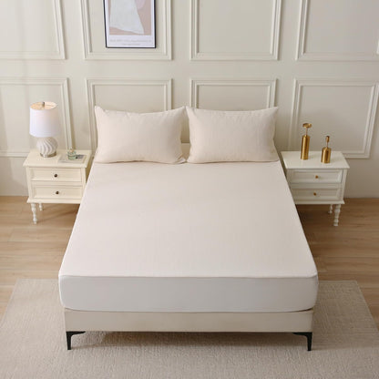Waterproof Organic Mattress Protector Queen Size – Premium Soft Organic Cotton Surface Mattress Cover – Noiseless & Breathable 250 GSM Mattress Pad – Deep Pocket Fitted Design