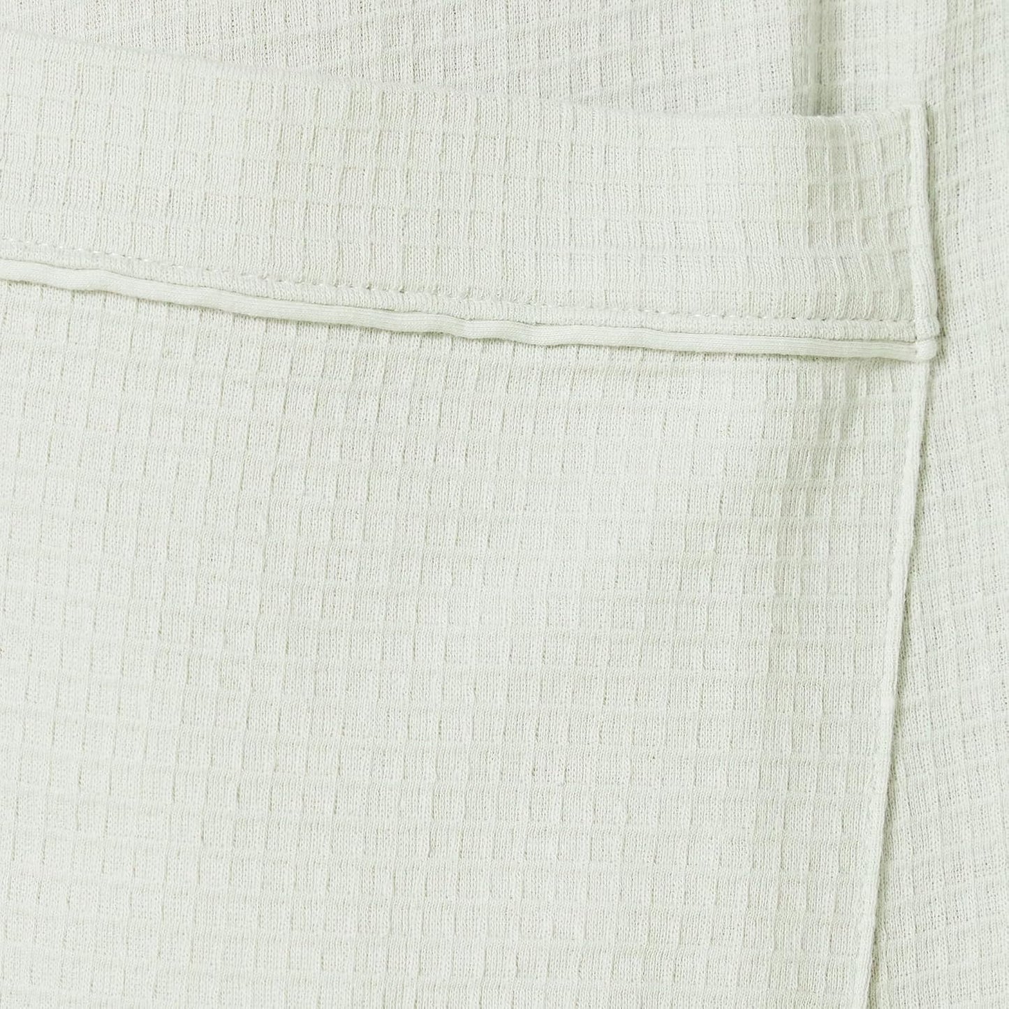 Amazon Essentials Women's Lightweight Cotton Blend Waffle Mid-Length Bathrobe, Breathable Loungewear (Available in Plus Size)