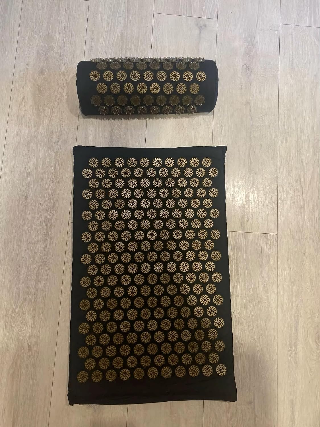 Acupressure Yoga Mat & Pillow Set | Kuznetsov's Applicator for Deep Tissue Massage | Relieves Back, Neck & Foot Pain | Spike Mat for Stress Relief, Fitness & Relaxation