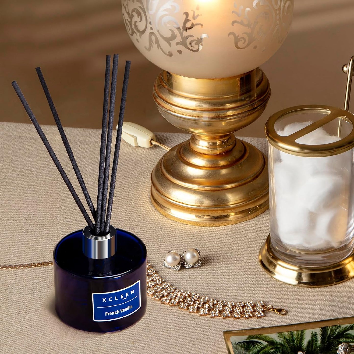 Xcleen Reed Diffusers Set, 3.7 Oz Scent Diffuser, 6 Reed Diffuser Sticks, Home Fragrance Hyacinth, Peony & Citrus, Aromatherapy Oil Diffuser Reeds, More Masculine Scent, Bathroom & Office Decor 110ml